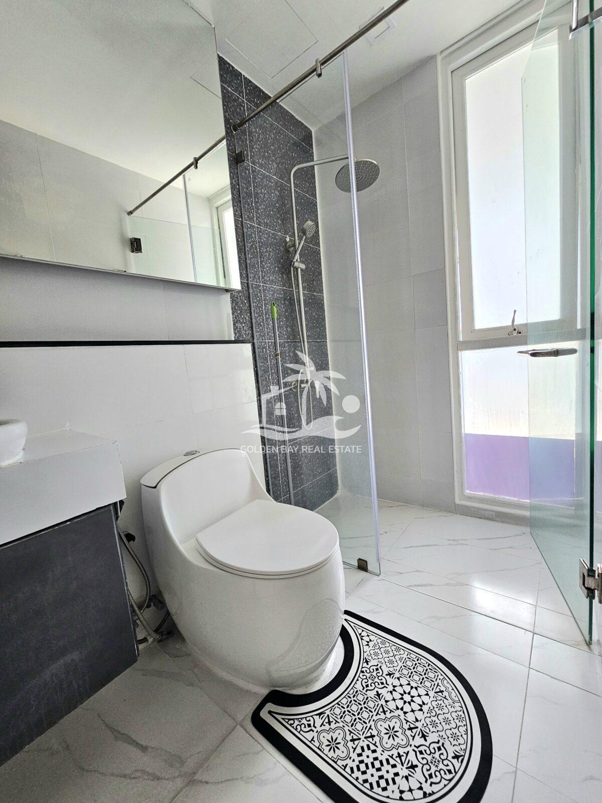 Apus – Pattaya City