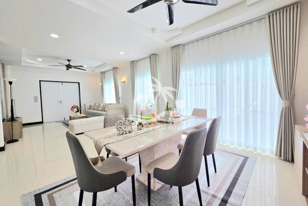 Cherry Blossom Residence 30 – East Pattaya
