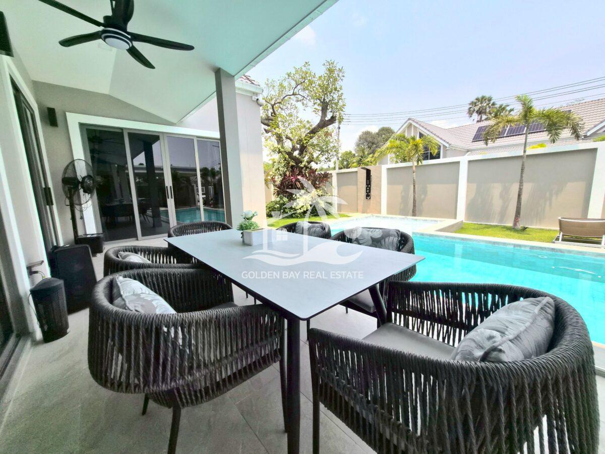 The Private Pool Villa Santisuk 3 – East Pattaya