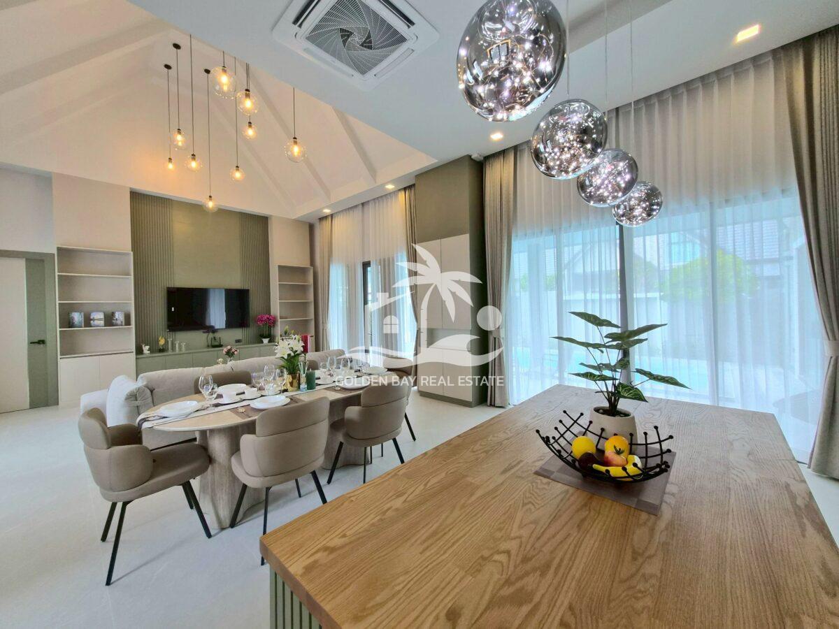 LINE_ALBUM_876_260505_38 The Private House 87 – East Pattaya