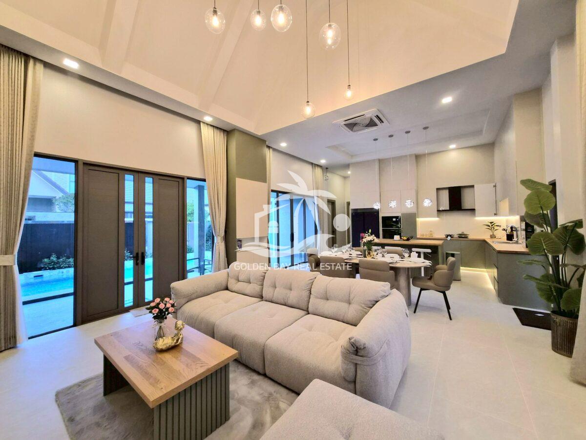 LINE_ALBUM_876_260505_66 The Private House 87 – East Pattaya