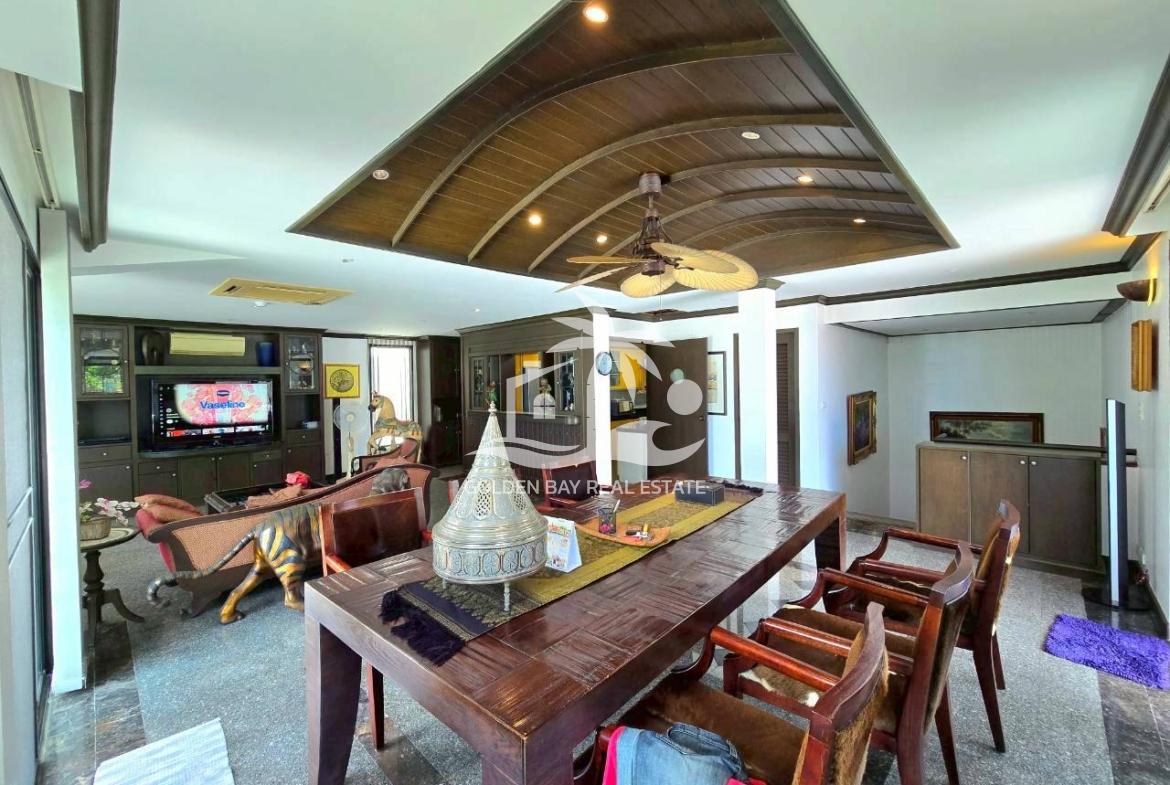 Baan Rimpha – Wongamat