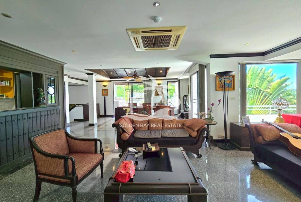 Baan Rimpha – Wongamat