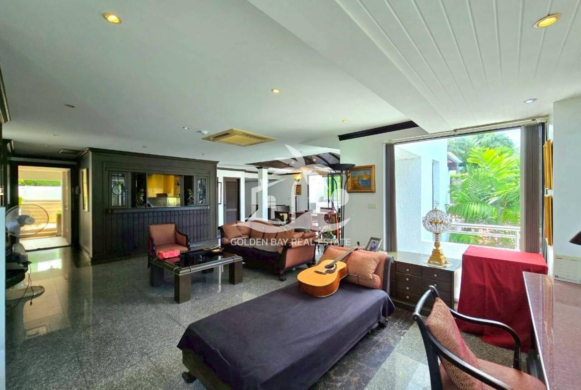 Baan Rimpha – Wongamat