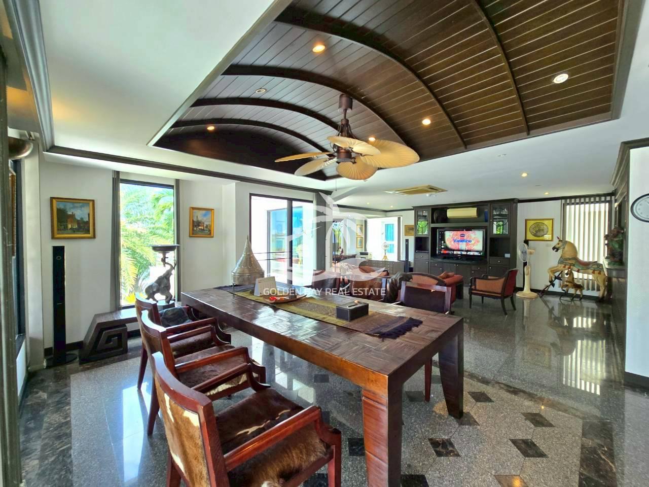 Baan Rimpha – Wongamat
