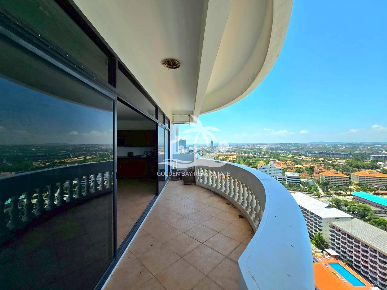 Jomtien Complex – Jomtien