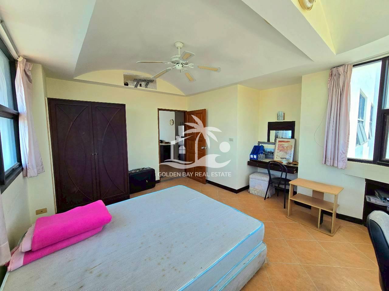 Jomtien Complex – Jomtien