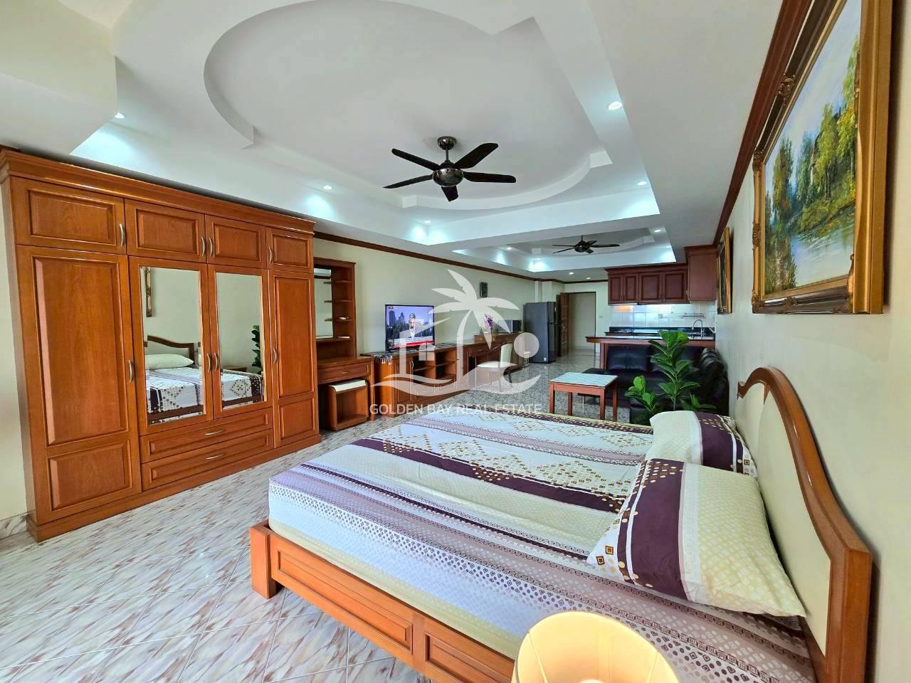 Jomtien Complex – Jomtien