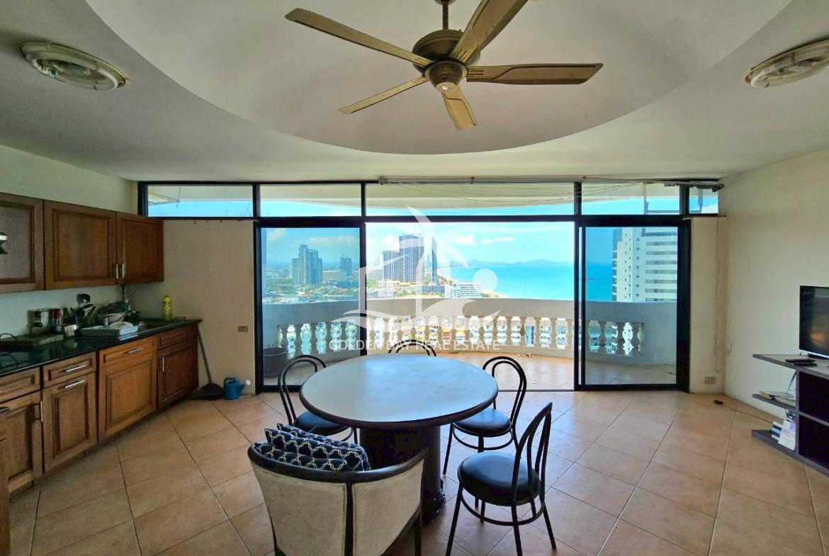 Jomtien Complex – Jomtien