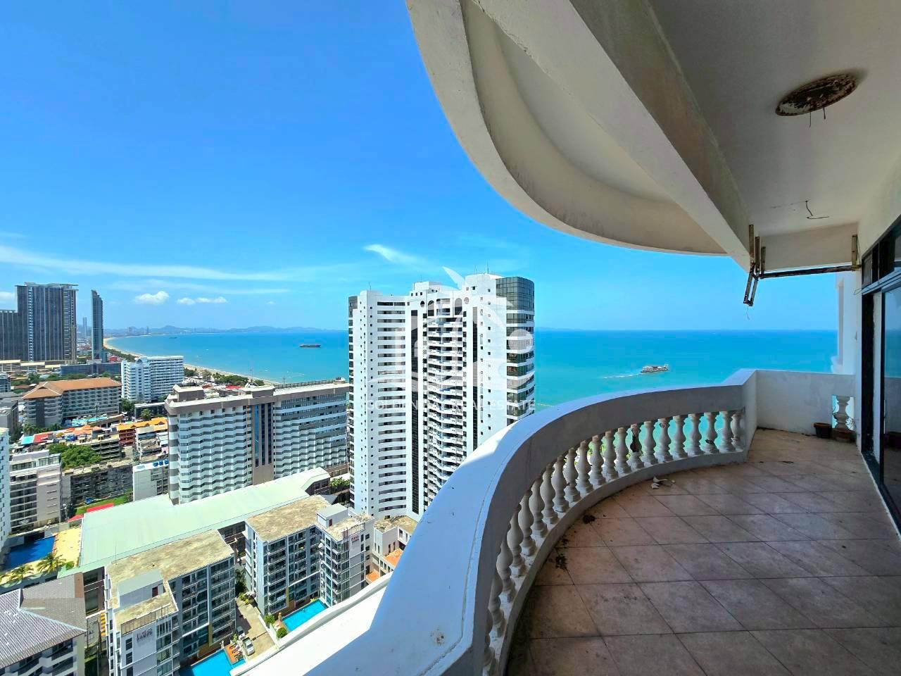 Jomtien Complex – Jomtien