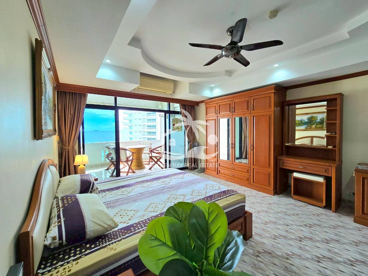 Jomtien Complex – Jomtien