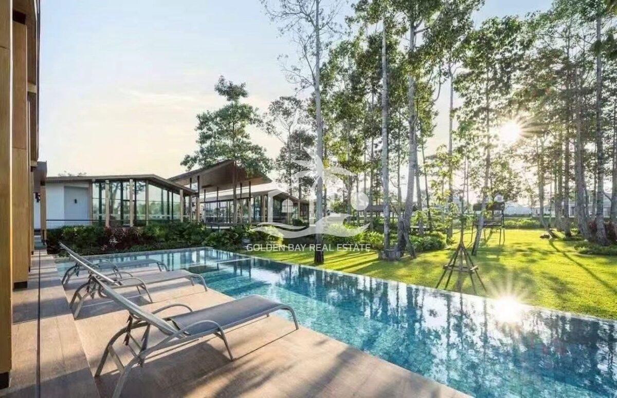 Life In The Garden – East Pattaya