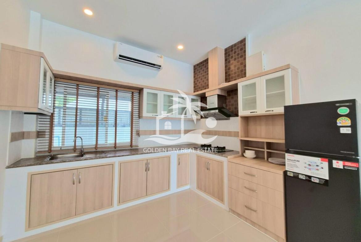 Private House Pool Villa Pong – East Pattaya