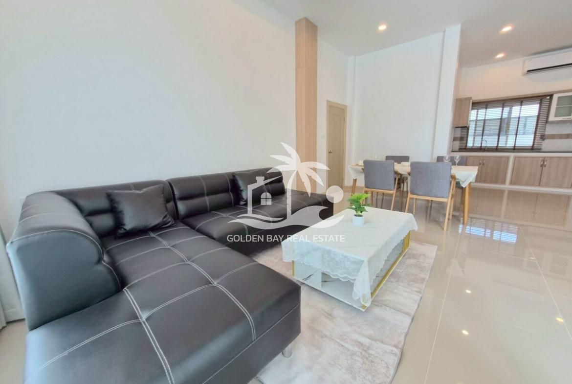 Private House Pool Villa Pong – East Pattaya