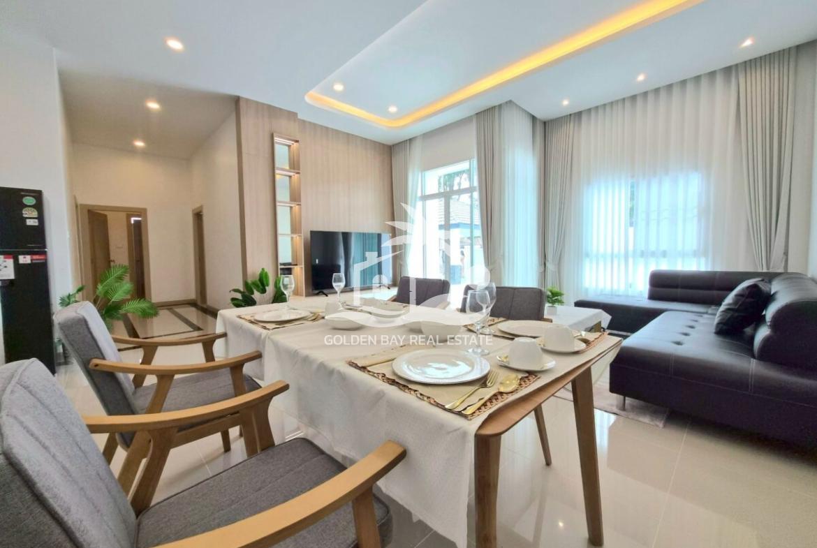 Private House Pool Villa Pong – East Pattaya