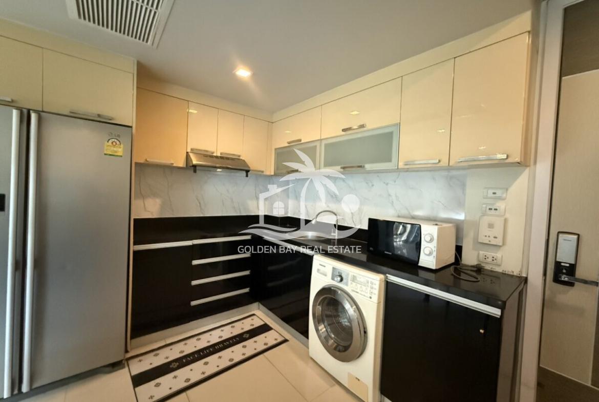 Apus – Pattaya City