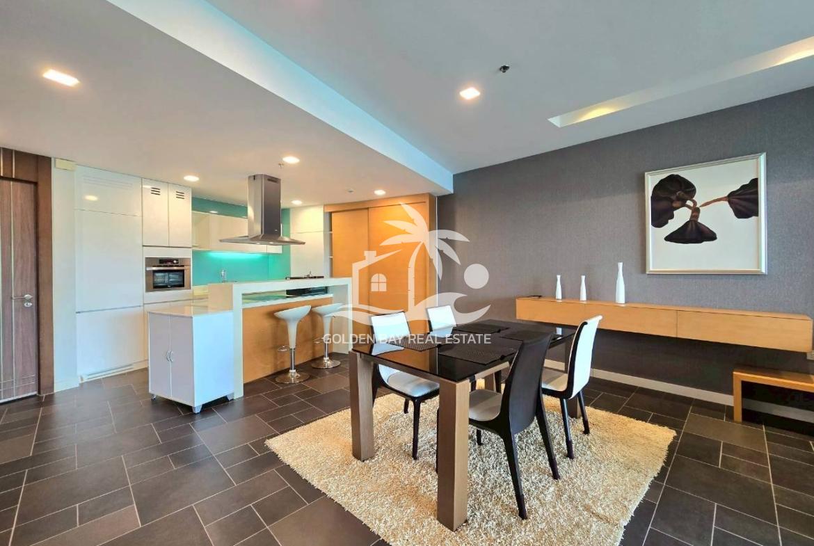 Ananya Beachfront Condominium – Wongamat
