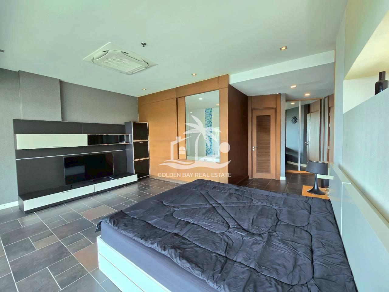 Ananya Beachfront Condominium – Wongamat