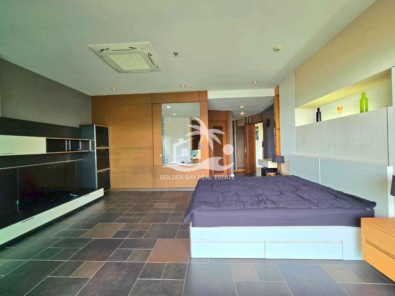 Ananya Beachfront Condominium – Wongamat