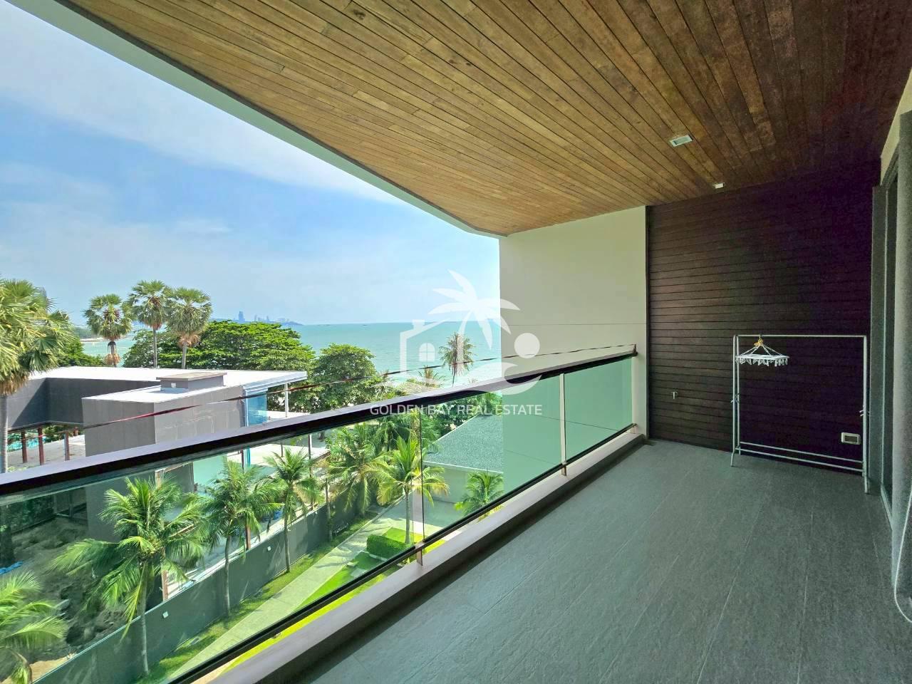 Ananya Beachfront Condominium – Wongamat