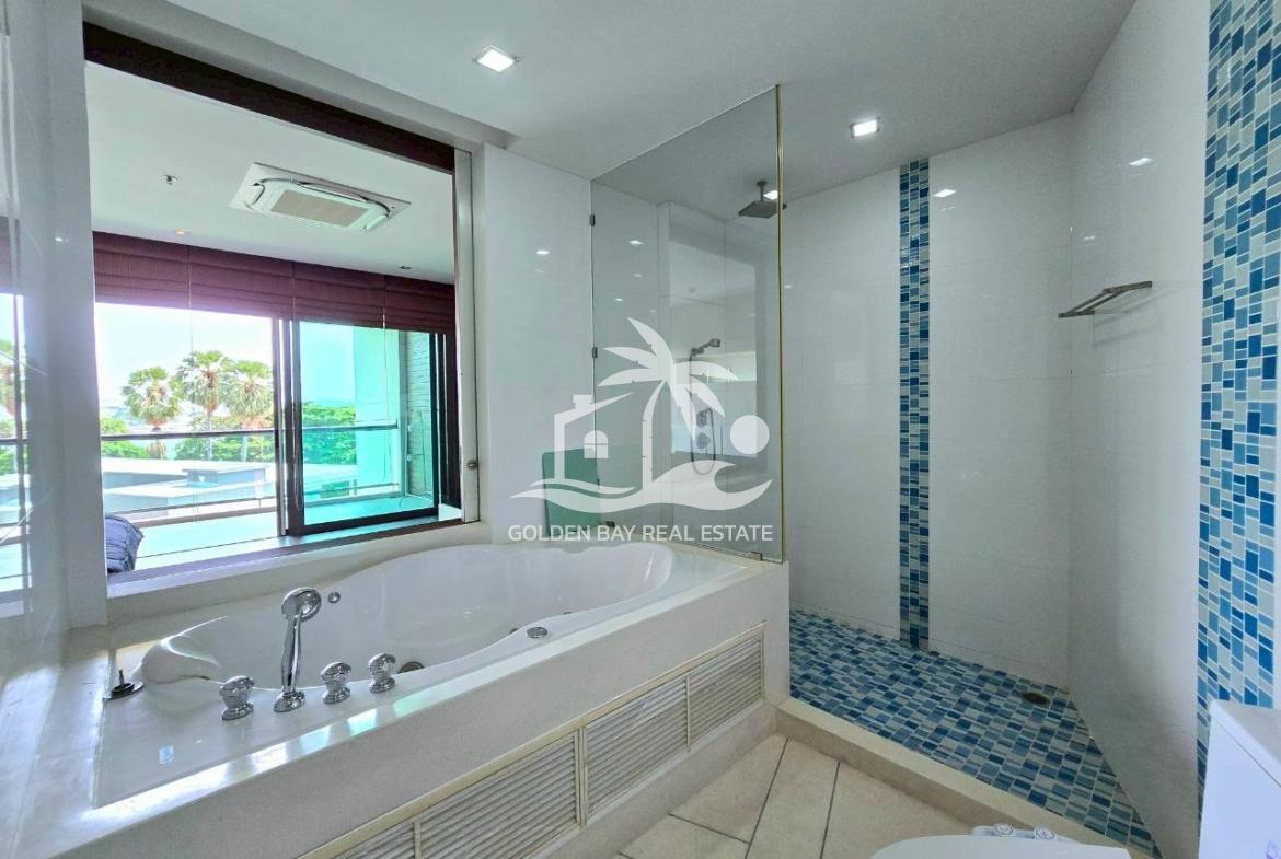 Ananya Beachfront Condominium – Wongamat