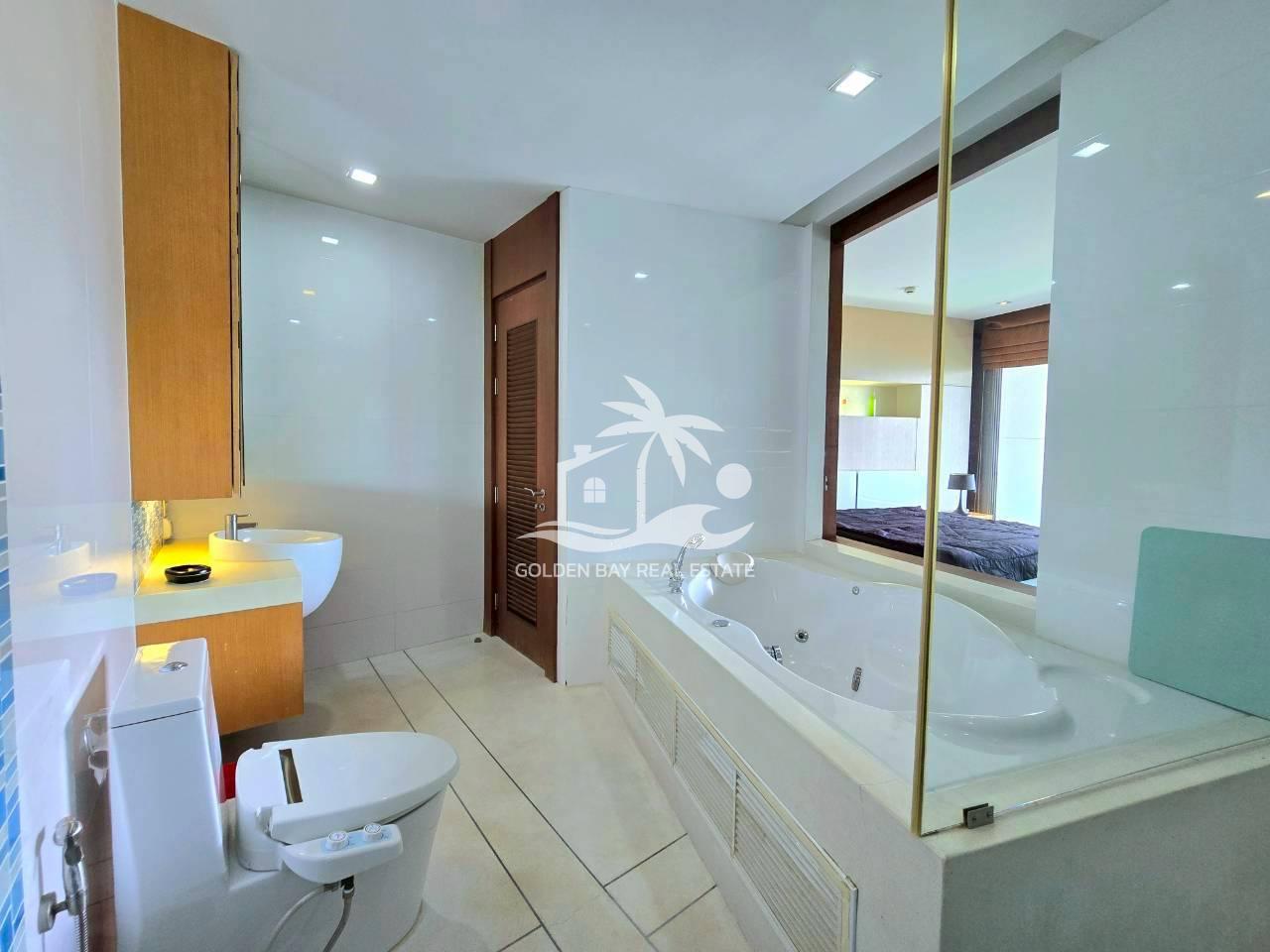 Ananya Beachfront Condominium – Wongamat