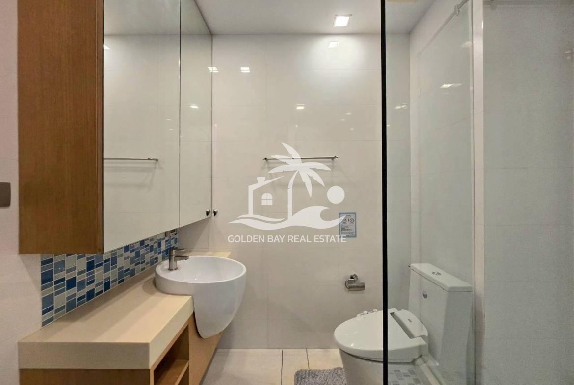 Ananya Beachfront Condominium – Wongamat
