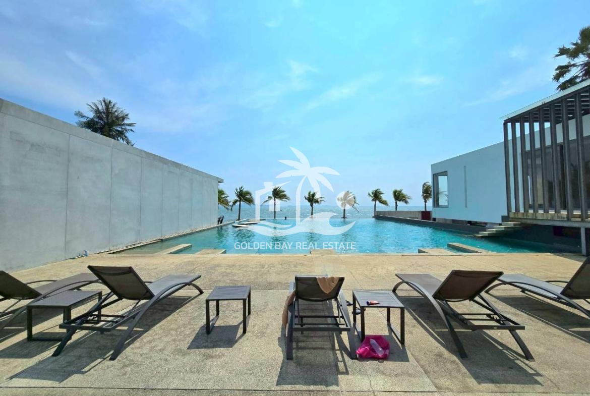 Ananya Beachfront Condominium – Wongamat