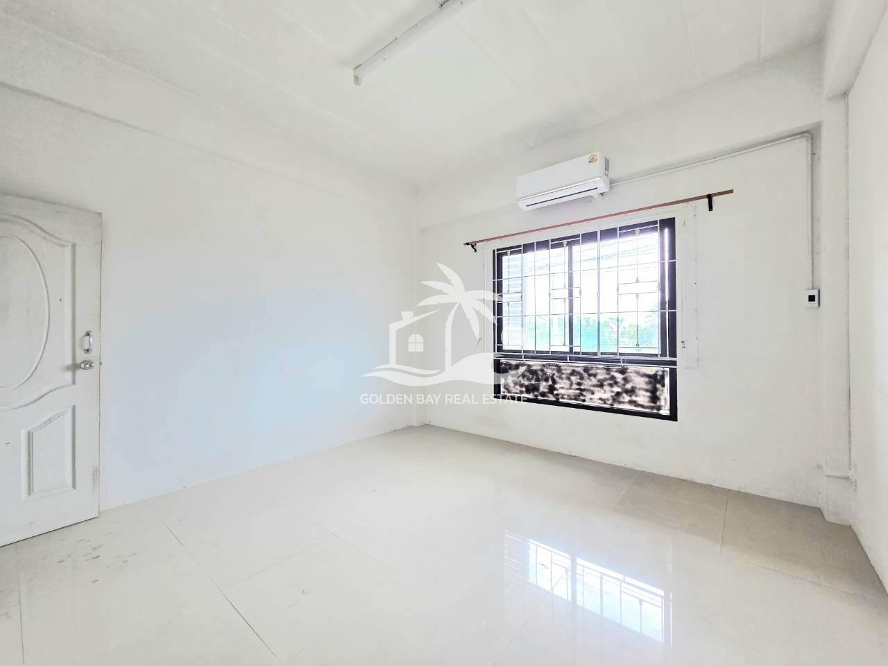 LINE_ALBUM_07082026_260807_13 Sirisa 16 Commercial Building – East Pattaya
