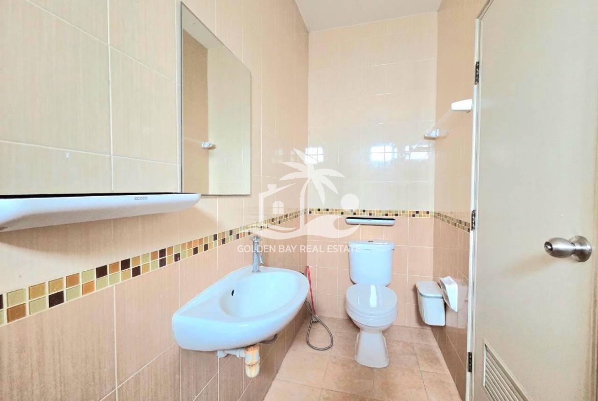 Sirisa 16 Commercial Building – East Pattaya
