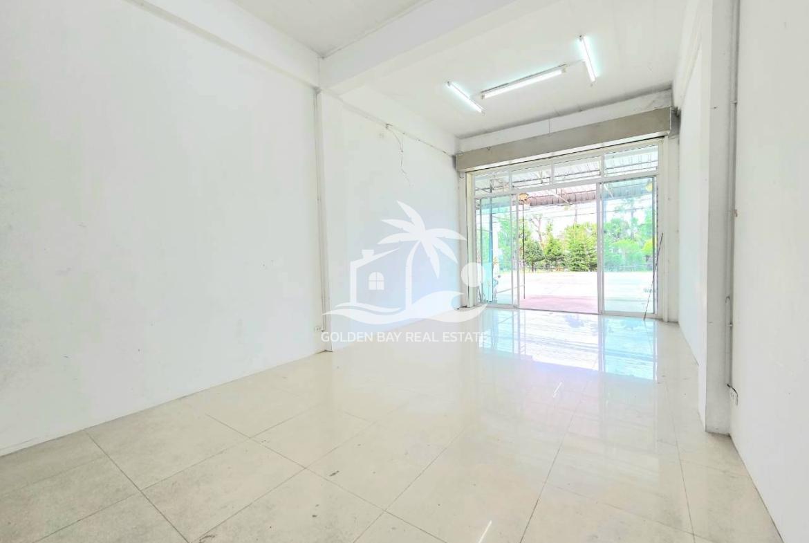 Sirisa 16 Commercial Building – East Pattaya
