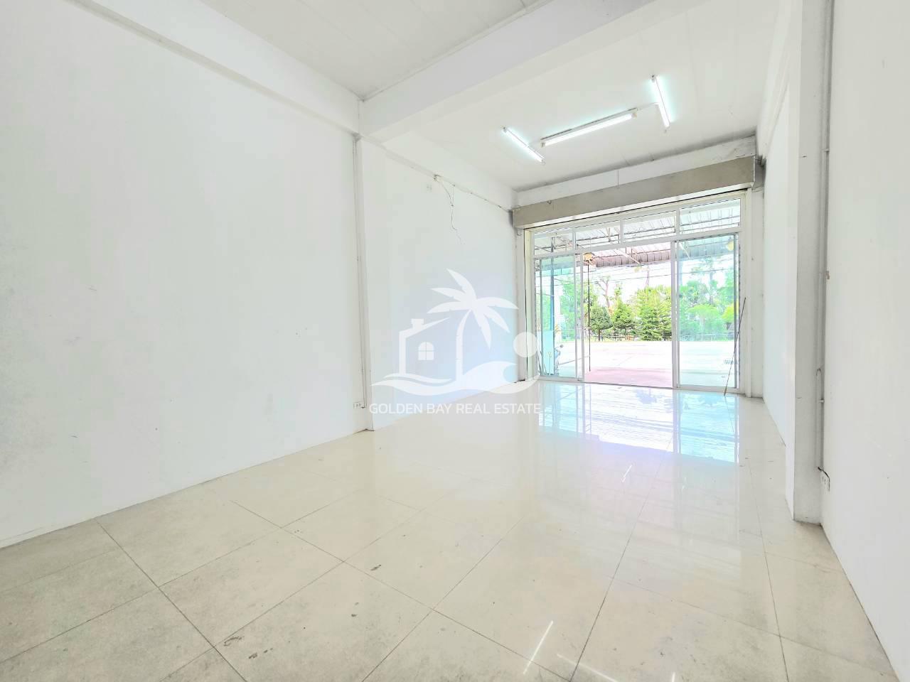 LINE_ALBUM_07082026_260807_5 Sirisa 16 Commercial Building – East Pattaya