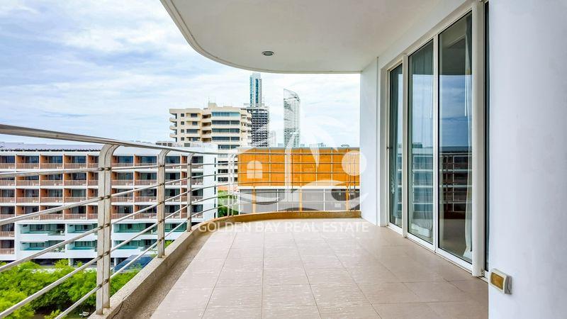 La Royale Beach – Na Jomtien