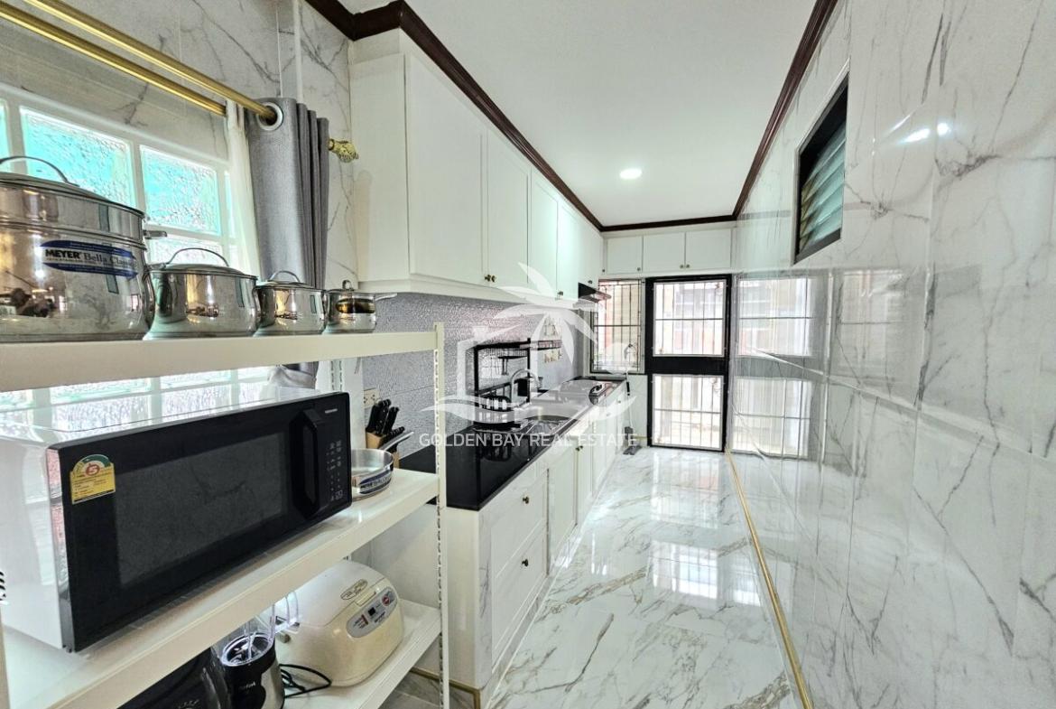 Baan Vanalee – East Pattaya