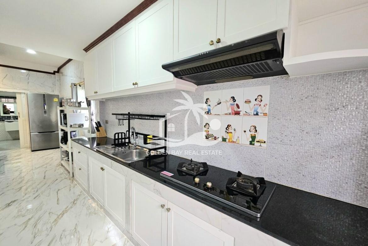 Baan Vanalee – East Pattaya