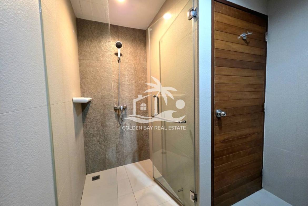 The Axis Condominium – Pratumnak Hill
