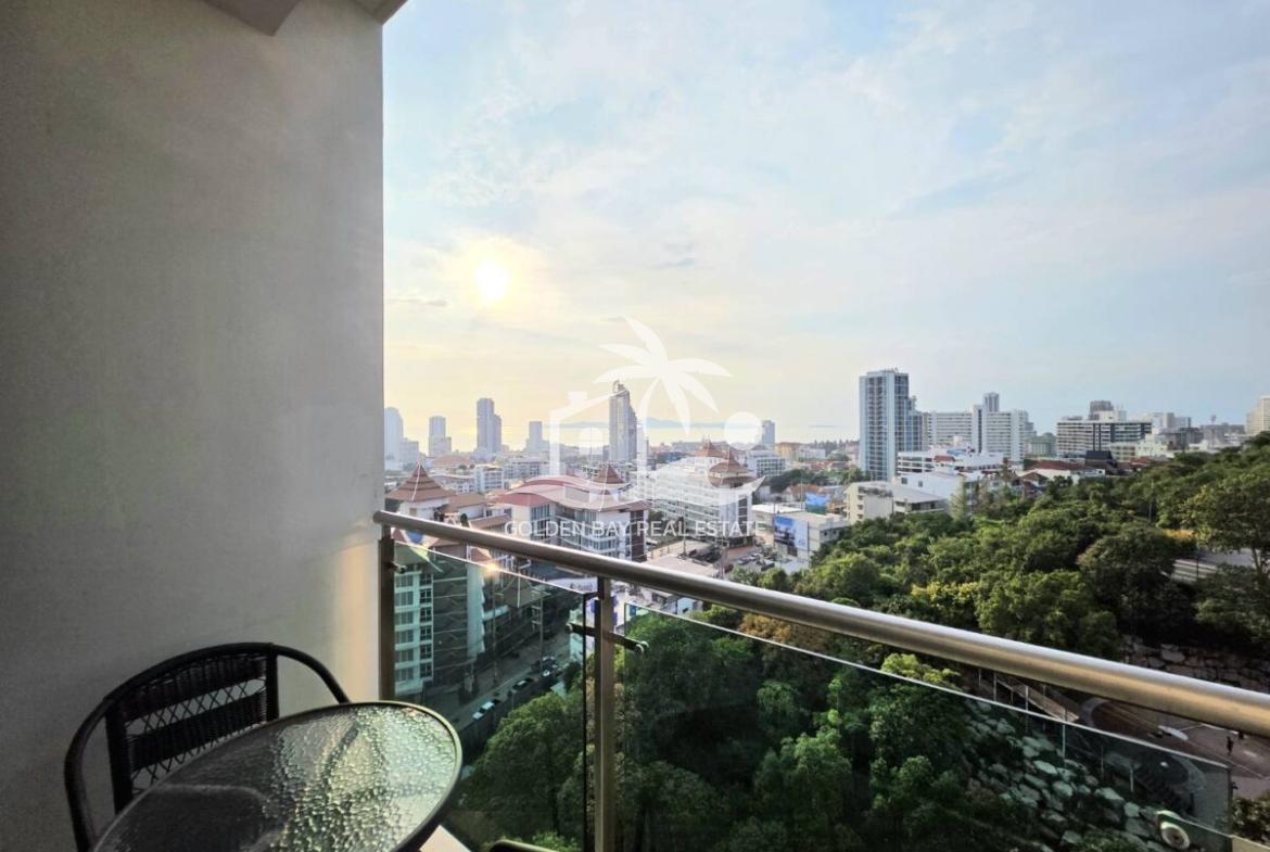 The Axis Condominium – Pratumnak Hill