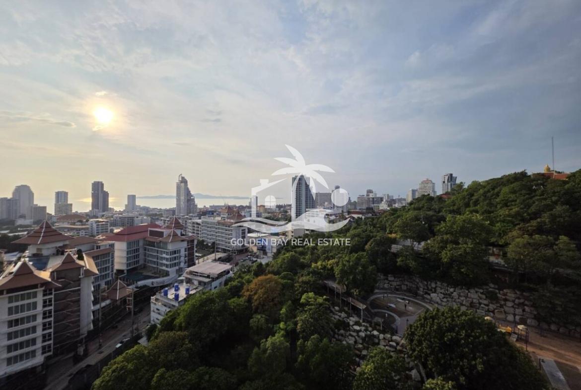 The Axis Condominium – Pratumnak Hill