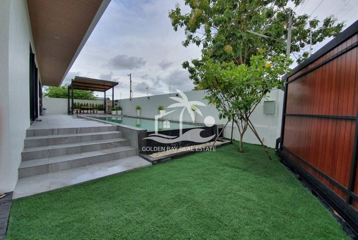 Private Pool Villa near Mabprachan Lake – East Pattaya