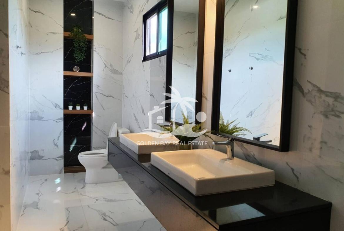 Private Pool Villa near Mabprachan Lake – East Pattaya
