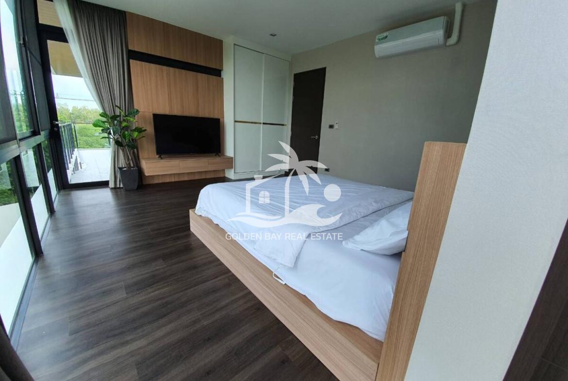 Private Pool Villa near Mabprachan Lake – East Pattaya