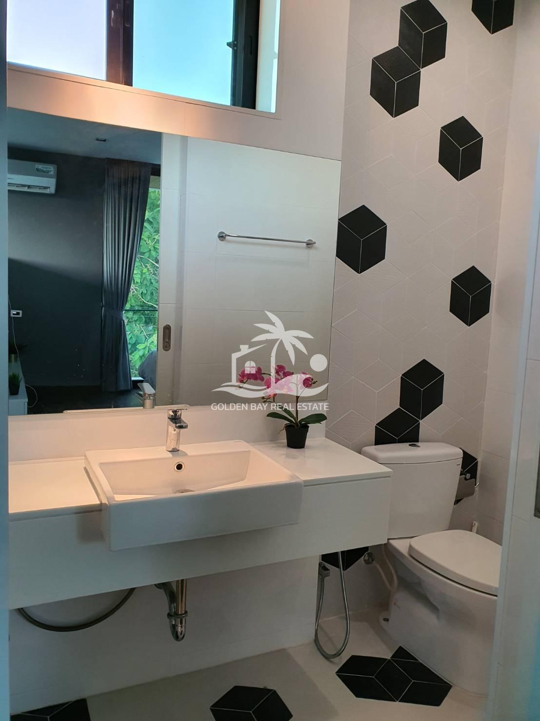 Private Pool Villa near Mabprachan Lake – East Pattaya