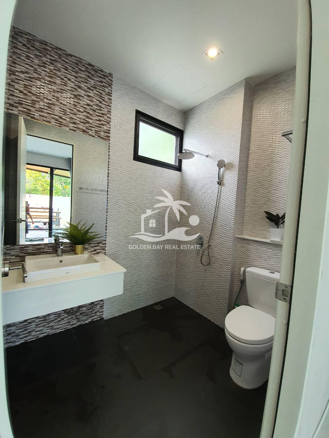 Private Pool Villa near Mabprachan Lake – East Pattaya