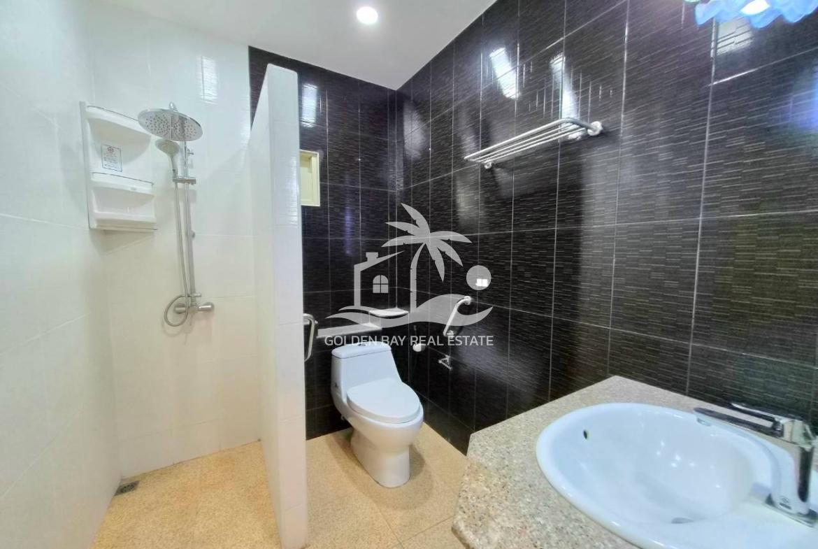 Private House near Mabprachan Lake – East Pattaya