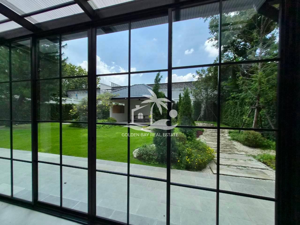 Private house at Mabprachan lake – East Pattaya
