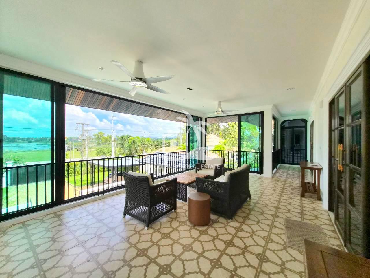 Private house at Mabprachan lake – East Pattaya