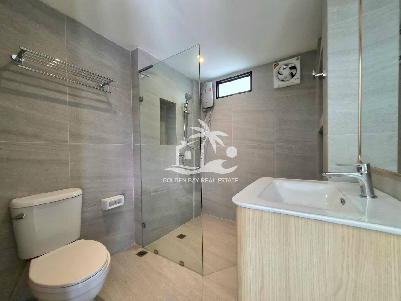 Private house at Mabprachan lake – East Pattaya